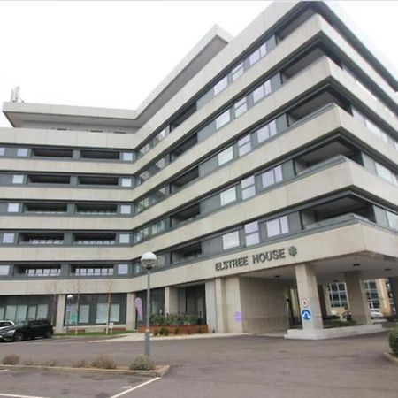 Luxury 1 Bedroom Apartment With Netflix & Parking 博勒姆伍德 外观 照片